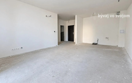 3-izbový byt s lodžiou, 2. poschodie – White Square Komárno