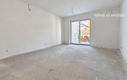 3-izbový byt s lodžiou, 2. poschodie – White Square Komárno