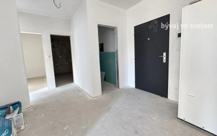 3-izbový byt s lodžiou, 3. poschodie – White Square Komárno
