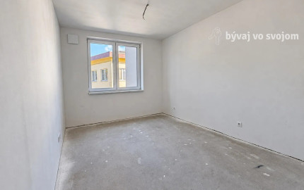 2-izbový byt s lodžiou, 1. poschodie – White Square Komárno