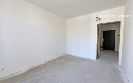 2-izbový byt s lodžiou, 2. poschodie – White Square Komárno